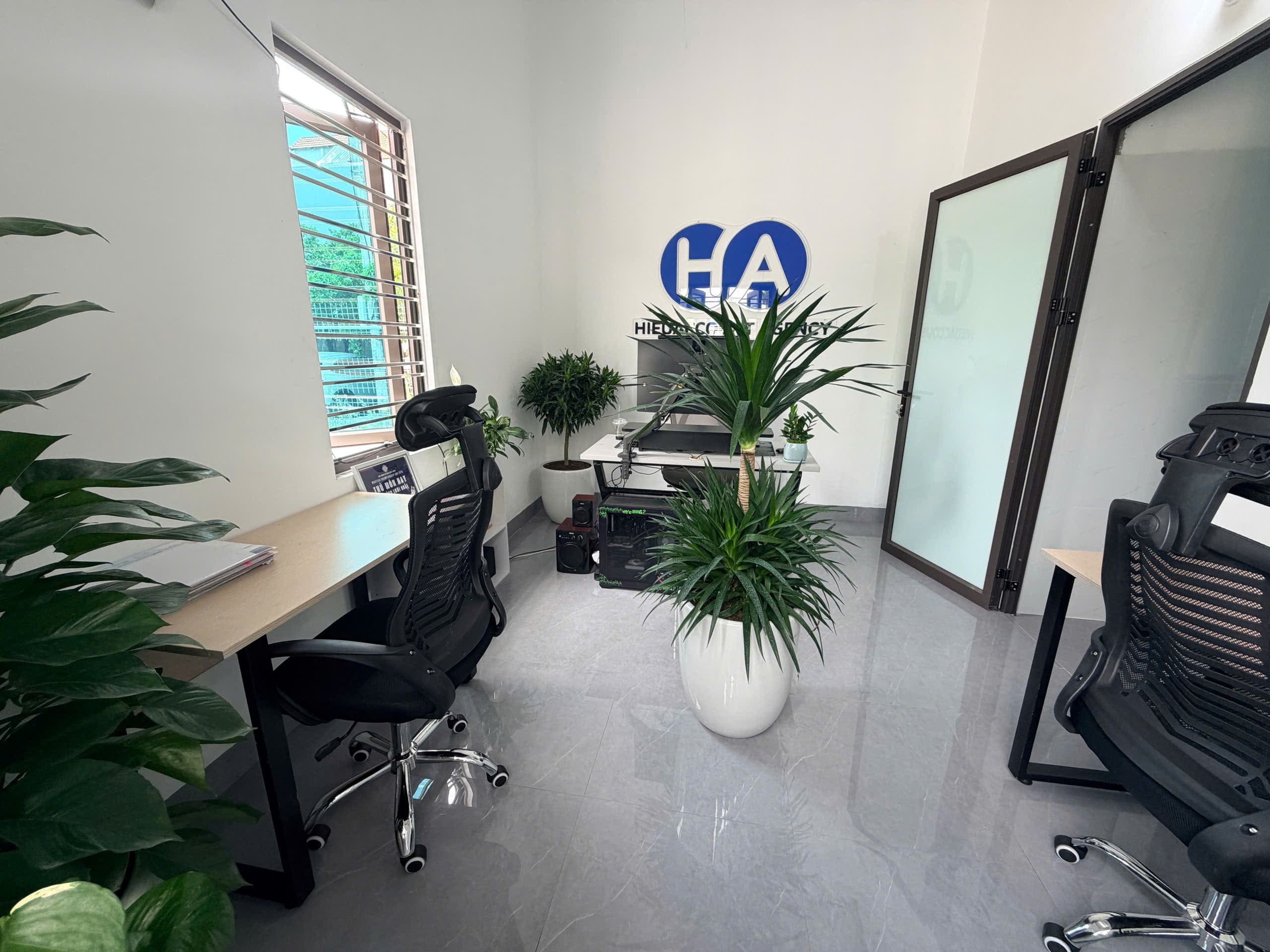 Sales (JD)